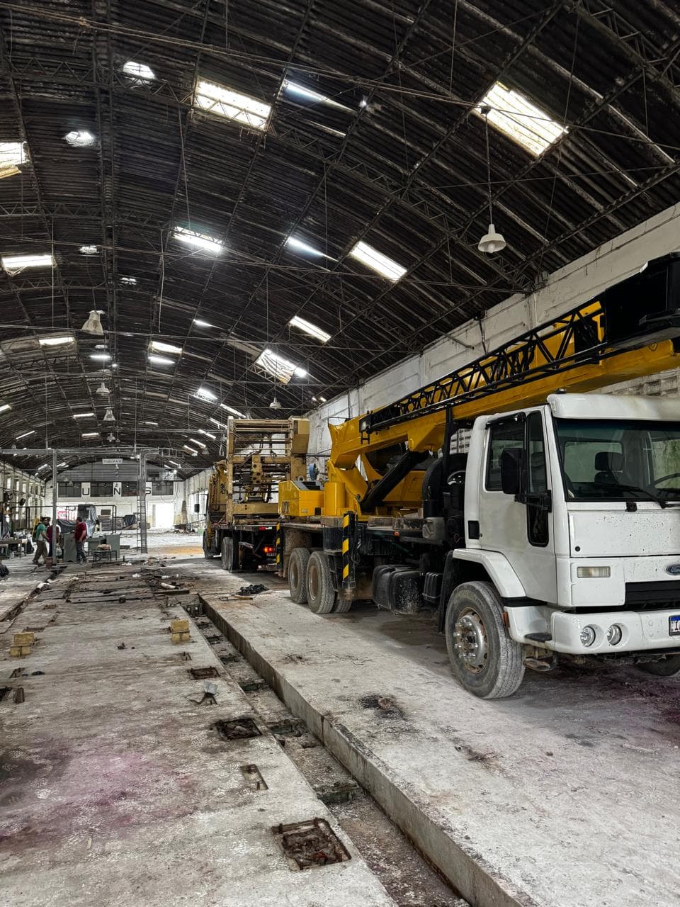 Aluguel de Guindastes até 160 t